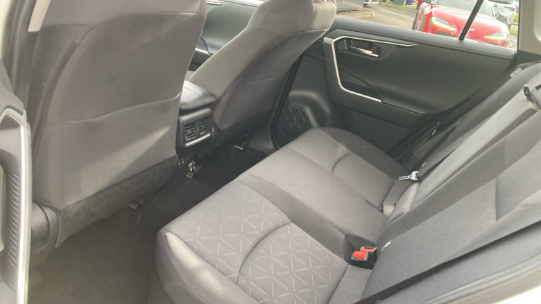 Toyota RAV4 2.5 VVT-i Hybrid Design 5dr CVT 2WD Hybrid Estate